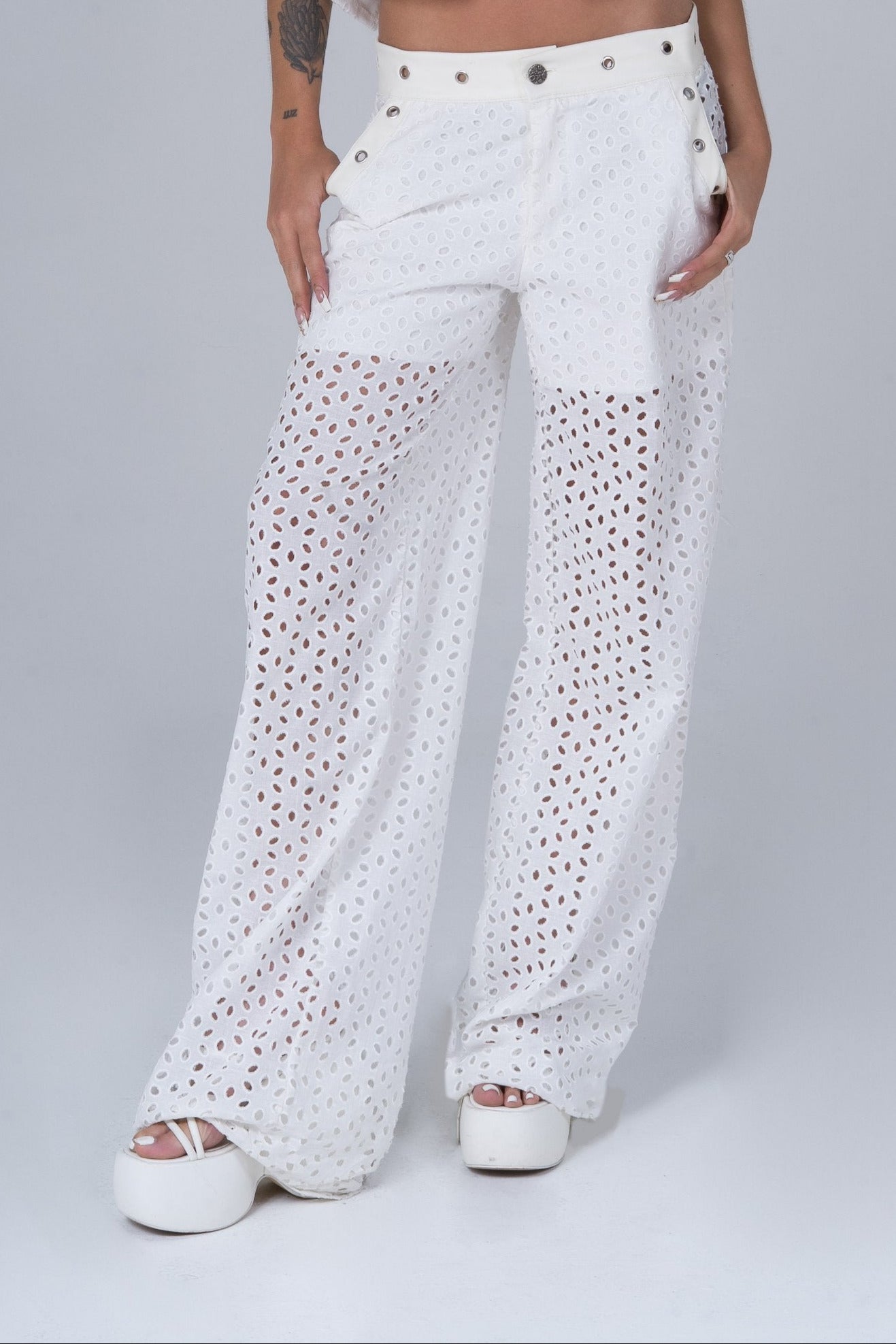 PALE PANTS