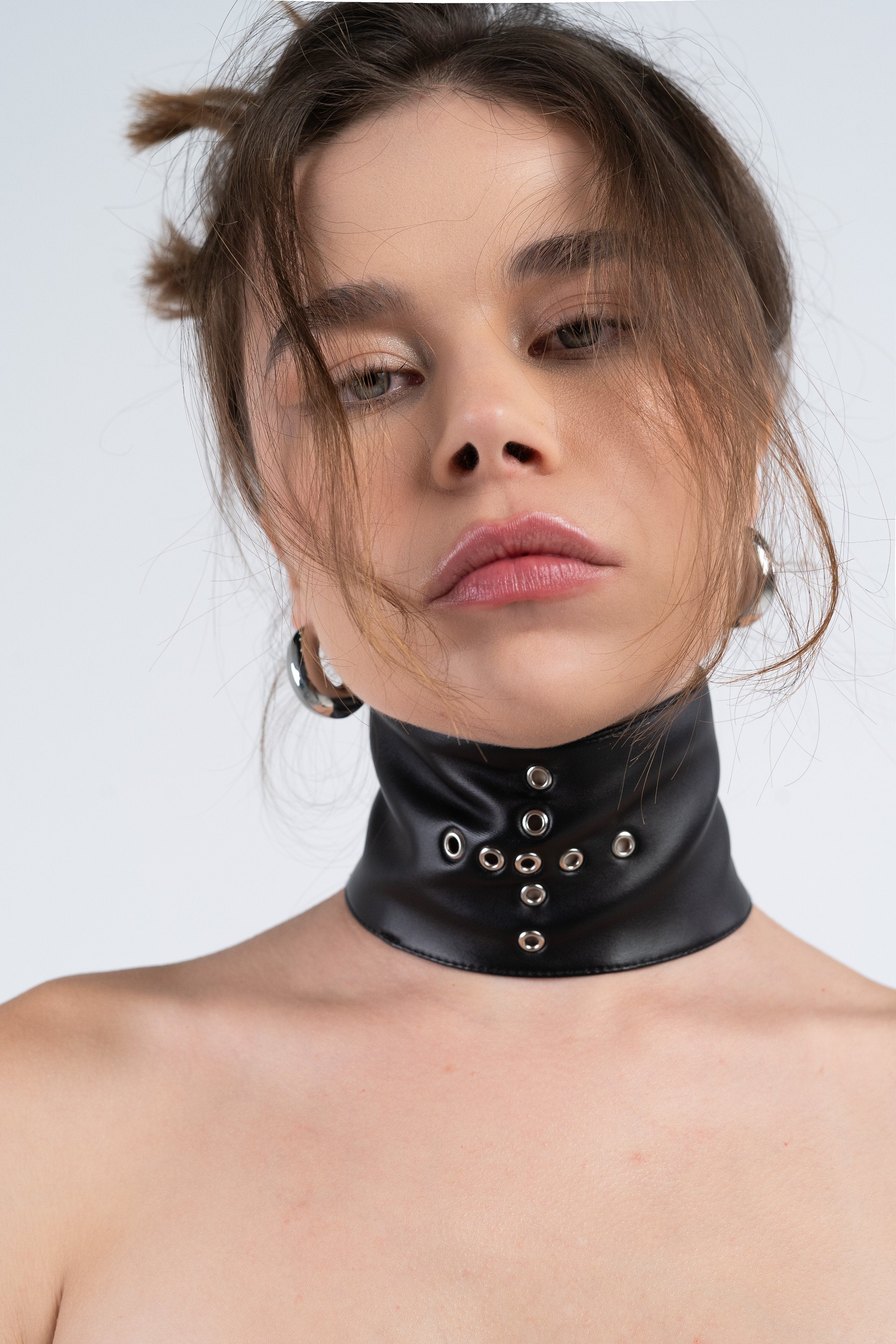 Cross Choker - Efecto Piel *Exclusiva Online*