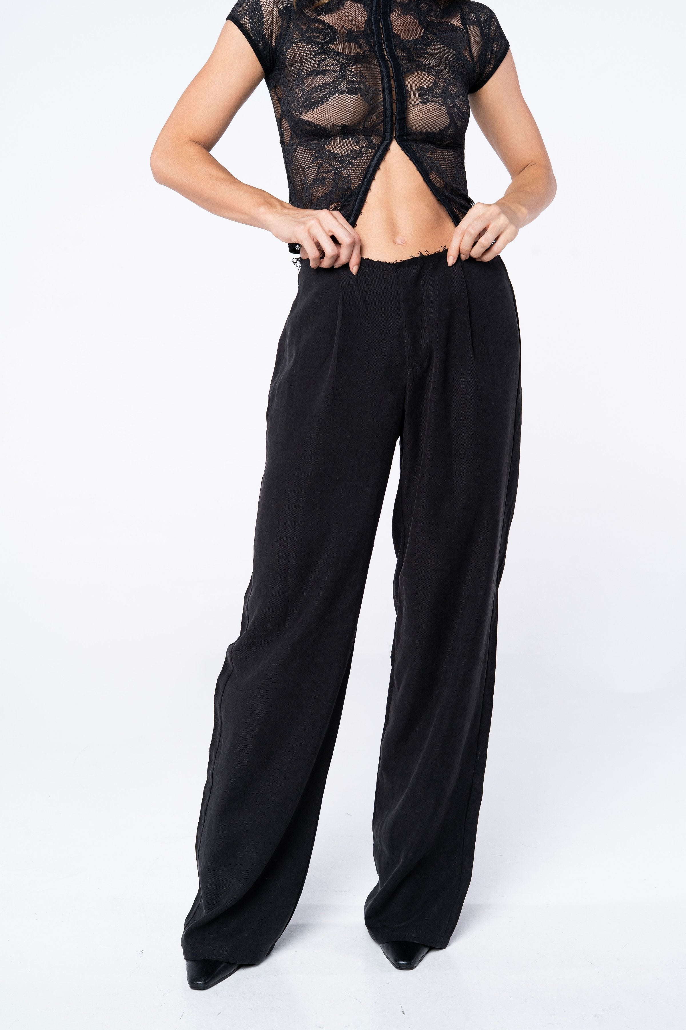 KINDA PANTS