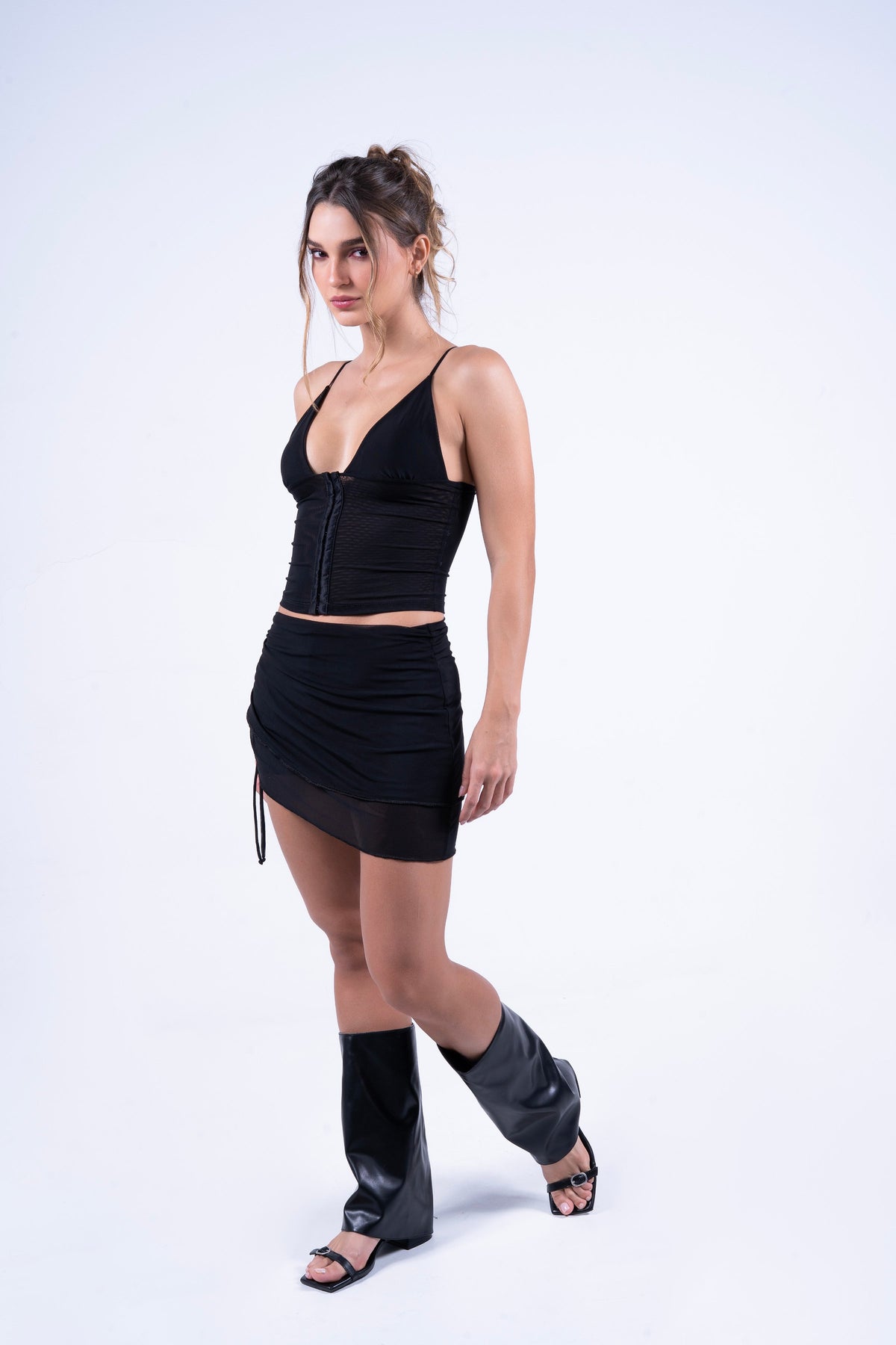 MESHY FALDA SHORT