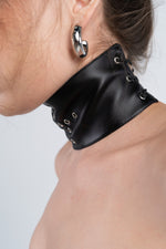 Cargar imagen en el visor de la galería, Cross Choker - Efecto Piel
